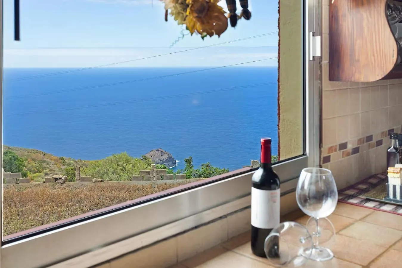 Amazing Country House With Ocean View, Cueva De La Arena غاراتْشيكو 0*,  إسبانيا